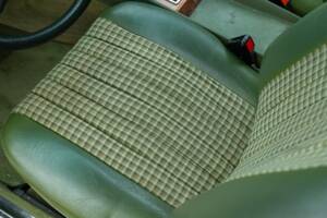 Image 32/50 de Mercedes-Benz 500 SLC (1984)