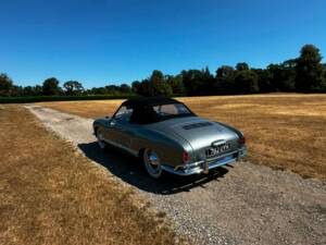 Image 17/48 of Volkswagen Karmann Ghia 1200 (1958)