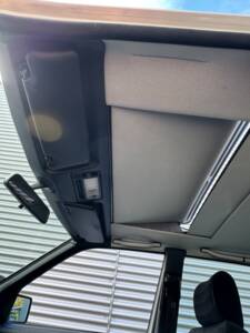 Bild 8/41 von Mercedes-Benz 190 E 2.0 (1992)