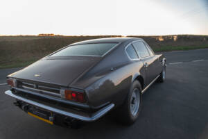 Imagen 42/53 de Aston Martin V8 Vantage (1977)