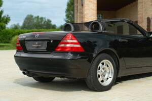 Afbeelding 28/50 van Mercedes-Benz SLK 200 (1998)