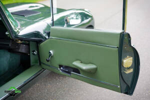 Image 10/61 de Jaguar Type E (2+2) (1969)