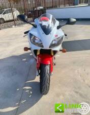 Imagen 8/10 de Yamaha DUMMY (1999)