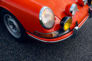 Bild 35/70 von Porsche 911 R (1967)