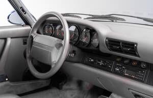 Bild 18/27 von Porsche 911 Turbo 3.6 (WLS) (1993)