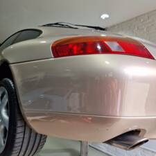 Bild 95/155 von Porsche 911 Carrera (1998)