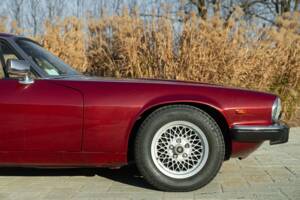 Image 21/50 de Jaguar XJ-S 3.6 (1988)