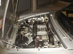 Bild 25/50 von Alfa Romeo 2.0 Spider (1992)