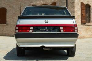 Image 8/50 of Alfa Romeo 75 2.0 Twin Spark (1989)