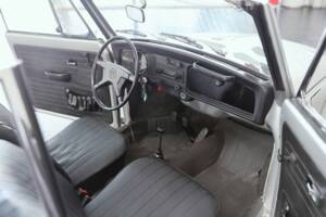 Image 22/37 of Volkswagen Beetle 1302 (1971)