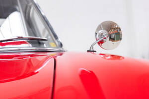 Bild 29/40 von Alfa Romeo 2000 Spider (1961)