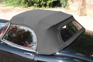 Image 12/50 de Jaguar XK 150 3.4 S OTS (1958)