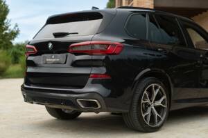 Bild 12/50 von BMW X5 M50d (2019)