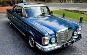 Image 3/34 of Mercedes-Benz 280 SE (1970)