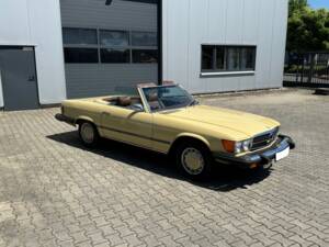 Afbeelding 4/15 van Mercedes-Benz 450 SL (1976)