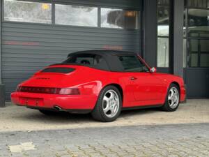 Image 10/37 de Porsche 911 Carrera 2 (1992)