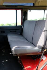 Afbeelding 17/31 van Land Rover Defender 110 300Tdi (1997)