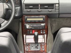 Bild 19/27 von Mercedes-Benz SL 320 (1997)
