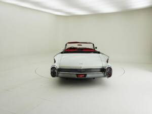Immagine 7/15 di Cadillac 62 Convertible (1960)