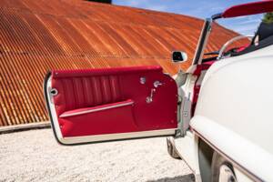 Image 12/33 de Mercedes-Benz 190 SL (1959)
