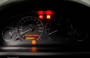 Bild 12/16 von BMW Z3 Coupé 3.0 (2002)