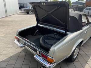 Imagen 16/22 de Mercedes-Benz 280 SL (1969)
