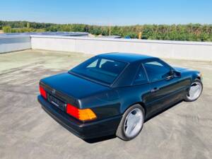 Obraz 29/29 pojazdu Mercedes-Benz 300 SL-24 (1991)