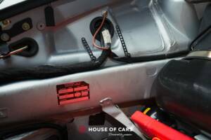 Image 13/25 de Porsche 911 Carrera 4 (1995)
