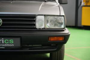 Bild 8/42 von Volkswagen Passat Variant 1.8 (1986)