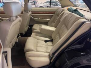 Image 13/17 de Maserati 430 4V (1992)