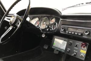 Image 9/10 of Glas 1700 GT (1965)