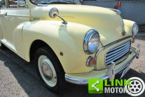 Image 9/10 of Morris Minor 1000 (1977)