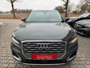 Image 17/18 de Audi Q2 2.0 TDI (2018)