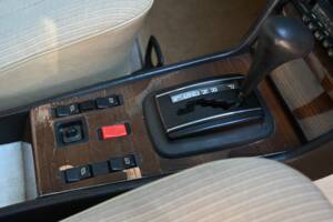 Bild 25/50 von Mercedes-Benz 280 CE (1983)