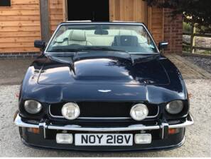 Bild 2/4 von Aston Martin V8 Volante (1979)