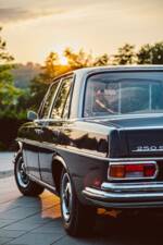 Image 2/52 of Mercedes-Benz 250 S (1967)