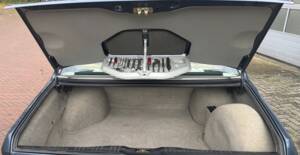 Image 19/24 of BMW 732i (1981)