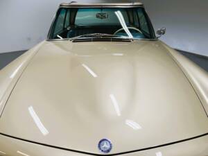 Image 7/26 de Mercedes-Benz 250 SL (1967)
