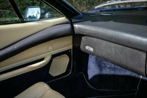 Image 33/41 de Ferrari 308 GTSi Quattrovalvole (1985)