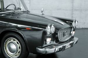Image 45/50 of Lancia Flavia 1800 (1965)