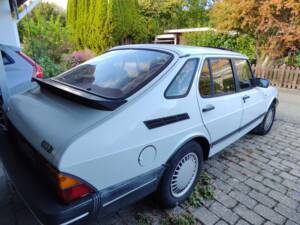 Image 4/20 of Saab 900 2.1 i 16V (1990)