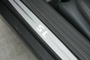 Image 32/45 de Mercedes-Benz SL 350 (2003)