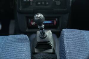 Bild 32/50 von Volvo 244 GL D (1982)