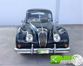 Image 2/10 of Jaguar XK 140 FHC (1955)