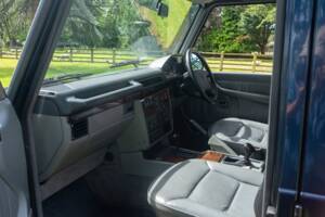 Bild 32/39 von Mercedes-Benz 300 GE (lang) (1995)