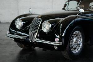 Image 4/48 of Jaguar XK 120 FHC (1954)