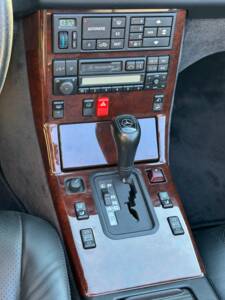 Image 10/24 de Mercedes-Benz SL 320 (1996)