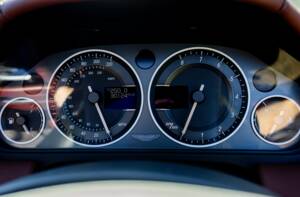 Immagine 50/50 di Aston Martin DBS Volante (2011)
