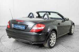 Bild 26/50 von Mercedes-Benz SLK 280 (2005)