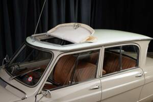 Image 15/60 of Citroën Ami 6 Berline (1969)
